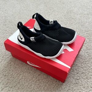 Nike Aqua Sock 360 Infant/Toddler Water Shoes